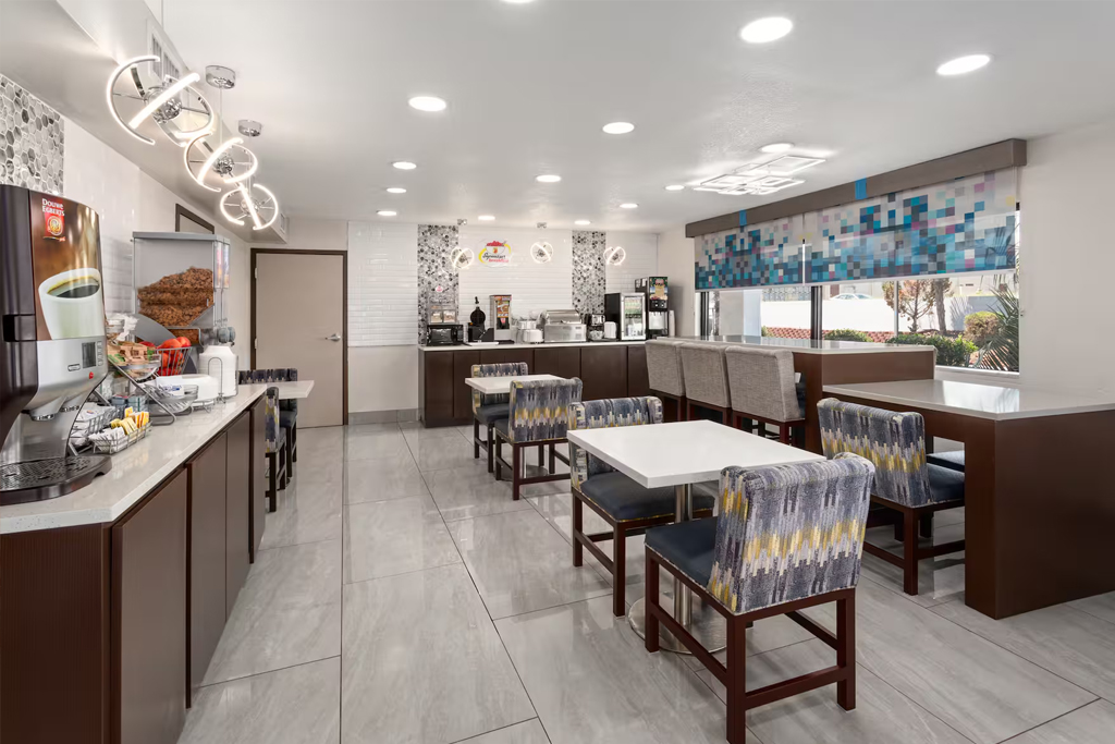 Complimentary Breakfast Area